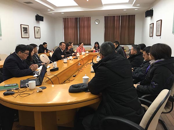 华东神学院老师访问上海社科院宗教研究所