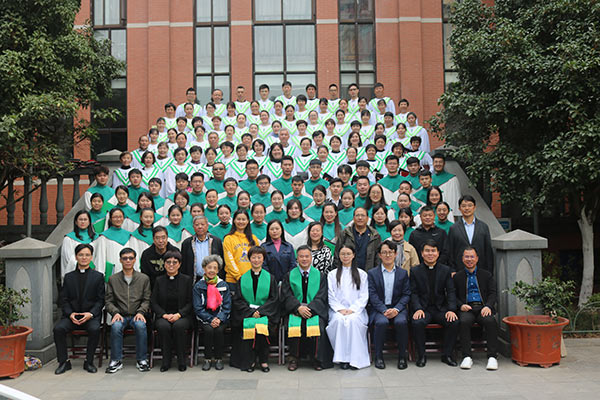 华东神学院师生赴无锡教会进行圣乐交流 华东神学院师生赴无锡教会进行圣乐交流
