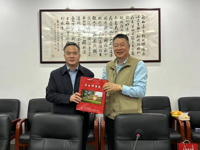  金陵协和神学院师生访问华东神学院 金陵协和神学院师生访问华东神学院